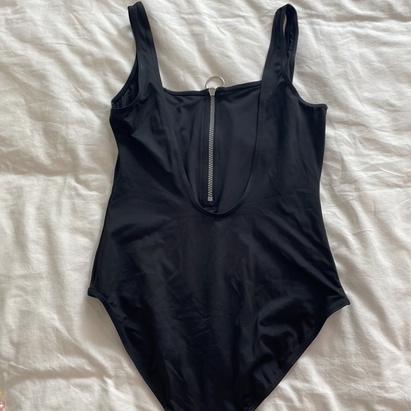 ASOS one piece swimsuit black US 6 - Picture 3 of 4